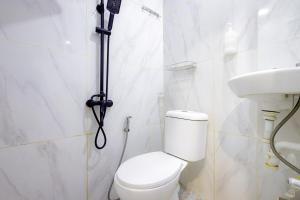 Koupelna v ubytování Urbanview Hotel Kota Tua Jakarta