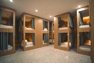 The One Hostel Hanoi 객실 침대
