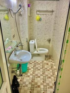 Bagno di Gold's House