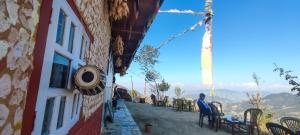 Pemandangan gunung umum atau pemandangan gunung yang diambil dari homestay