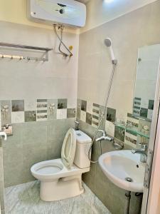 Bagno di Gold's House