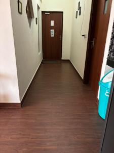 Φωτογραφία από το άλμπουμ του The Sojourn στη Νταραμσάλα