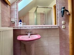 Kúpeľňa v ubytovaní Holiday Resort Švárny