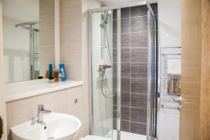 Koupelna v ubytování Luxury 2 Bed Apartment