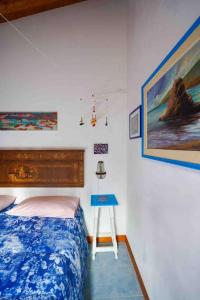 Tempat tidur dalam kamar di La Gaiada