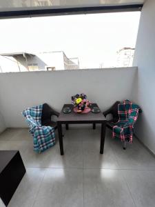 Posezení v ubytování Cosy Apartment with Good Location Self Check In