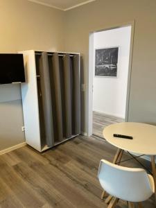 TV a/nebo společenská místnost v ubytování Zimmer 3