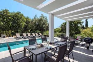 Photo de la galerie de l'établissement Villa Natura, à Gouviá