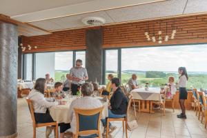 Majutusasutuse Hotel Reiff külastajad