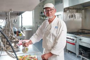 Köök või kööginurk majutusasutuses Hotel Reiff