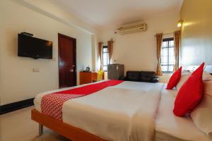 תמונה מהגלריה של Collection O Emara Grand Hotel בבנגלור