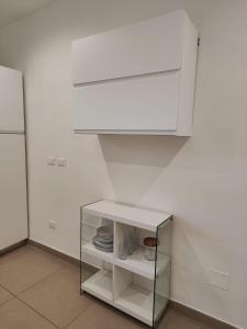 A kitchen or kitchenette at Casa nel Parco