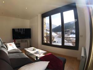 Μια τηλεόραση ή/και κέντρο ψυχαγωγίας στο Soldeu Paradis Tarter