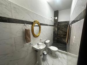 Koupelna v ubytování Casa Palmamar + 37 fotografií