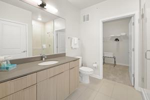 Global Luxury Suites at Reston的一间浴室