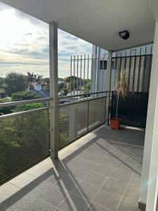 balcón con vistas a la ciudad en Apartamentos en Federacion Zona Centro en Federación