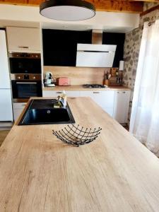 Gallery image of Au coin des amis in Aurillac +7 photos