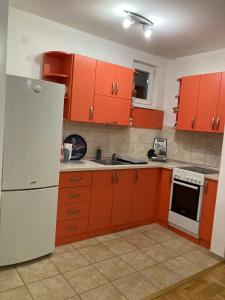 A kitchen or kitchenette at Tea