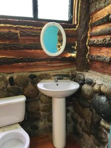 Koupelna v ubytování Madera Verde Ecolodge