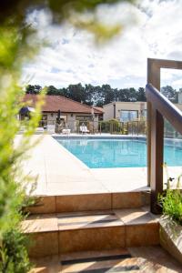 a view of a swimming pool at a house at Chacras de Sierra in Sierra de los Padres