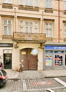 Gallery image of Stunning & Spacious 2BDR Apt in center Prague in Prague