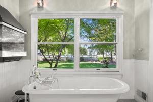 Gallery image of @ Marbella Lane - Alpaca Farm House Pool in Modesto