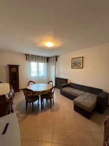 A seating area at Residence Beatrice - Agenzia Cocal