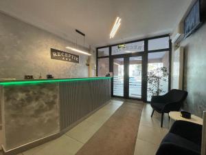 Ο χώρος του λόμπι ή της ρεσεψιόν στο Hotel Rivoli