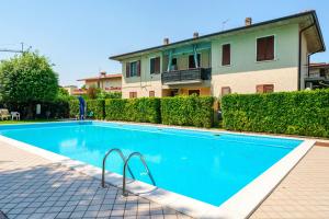 Bazén v ubytování Moretto 10 - con piscina e WiFi nebo v jeho okolí