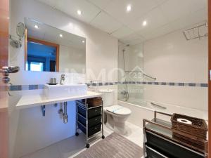 Fotografia z galérie ubytovania Moderno apartamento con piscina y parking 162B - INMO22 v destinácii Cambrils