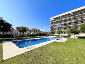 Fotografia z galérie ubytovania Moderno apartamento con piscina y parking 162B - INMO22 v destinácii Cambrils
