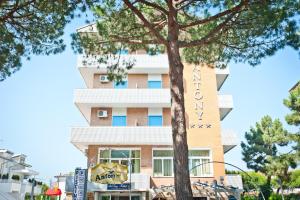 Budova, kde se hotel nachází