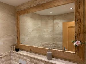 Koupelna v ubytování Habicht Ferienhaus + 35 fotografií