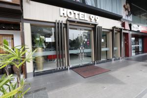 Budova, kde se hotel nachází