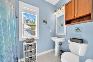 Et badeværelse på Four Fish Bungalow 155 + 53 billeder