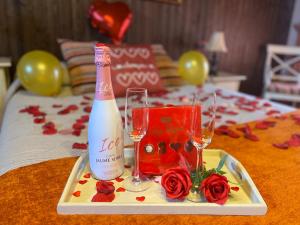 Thức uống tại El Roble. Azagalla Rural