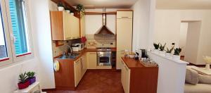 Dapur atau dapur kecil di Casa Vacanza Città Vecchia +4 gambar