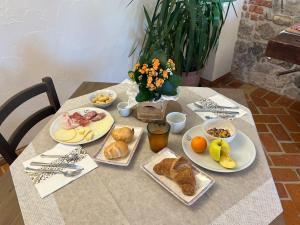 Jídlo v bed and breakfast nebo okolí