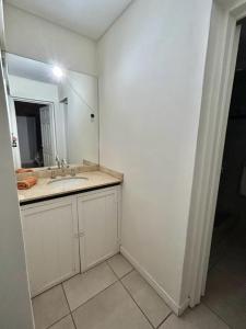 Ванная комната в Elegante departamento en Mendoza