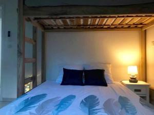 Letto o letti in una camera di T3 résidence les ramiers (anse a l'âne)