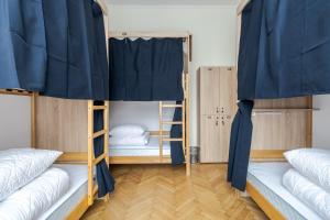 Postel nebo postele na pokoji v ubytování Soborniy Hostel