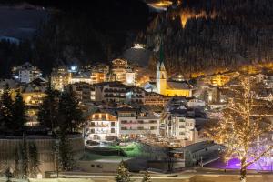 Udsigt til Ischgl eller udsigt til byen taget fra bed and breakfast-stedet