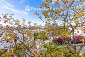 Imagen de la galería de Pass the Keys Apt en Nueva Andalucia, en Marbella