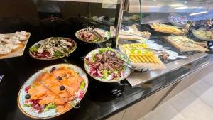 酒店内部或周边提供的食物