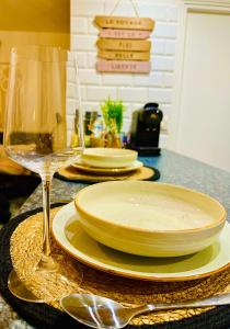 Appartement Élégant à Conflant的酒水