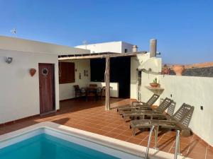 Πισίνα στο ή κοντά στο Casa Guanapay by Vulcano Homes