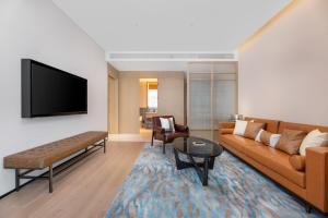 A television and/or entertainment centre at Four Points by Sheraton Xi’an High-Tech Zone