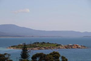 Gallery image of Bicheno Beach View in Bicheno