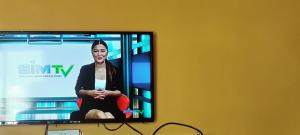 TV a/nebo společenská místnost v ubytování Nepalaya Hotel