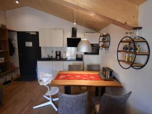 Η κουζίνα ή μικρή κουζίνα στο Holiday apartment Alpenblick